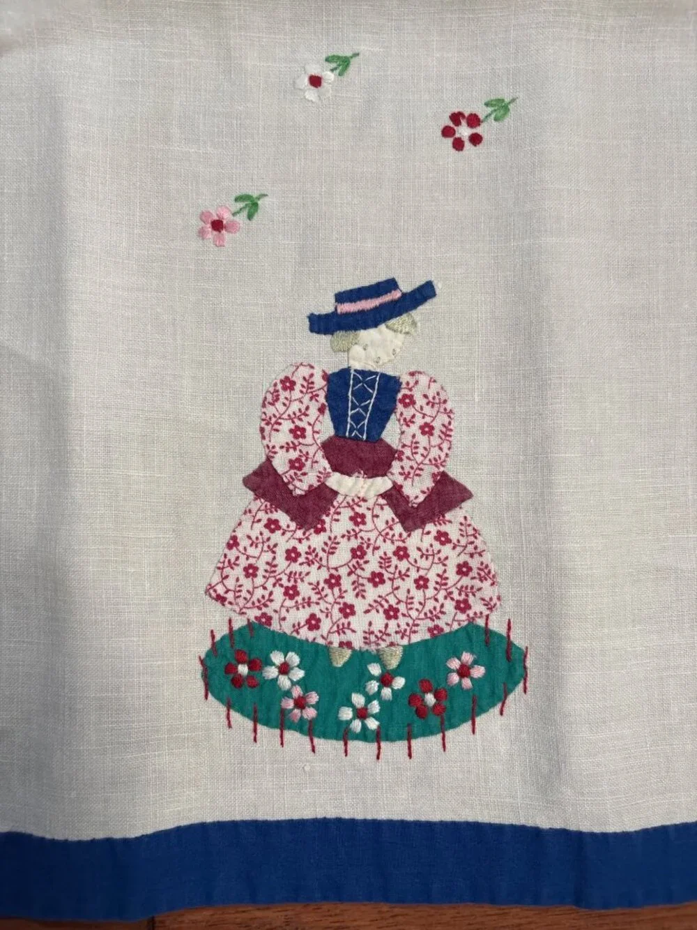 Hand Embroidered Applique Finger Towel Lady Design 19